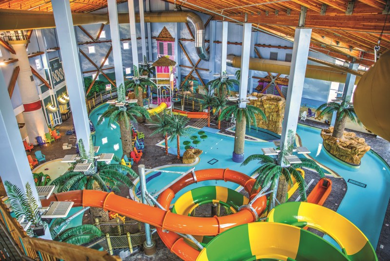 Parrot Cove Waterpark - Garden City, KS
